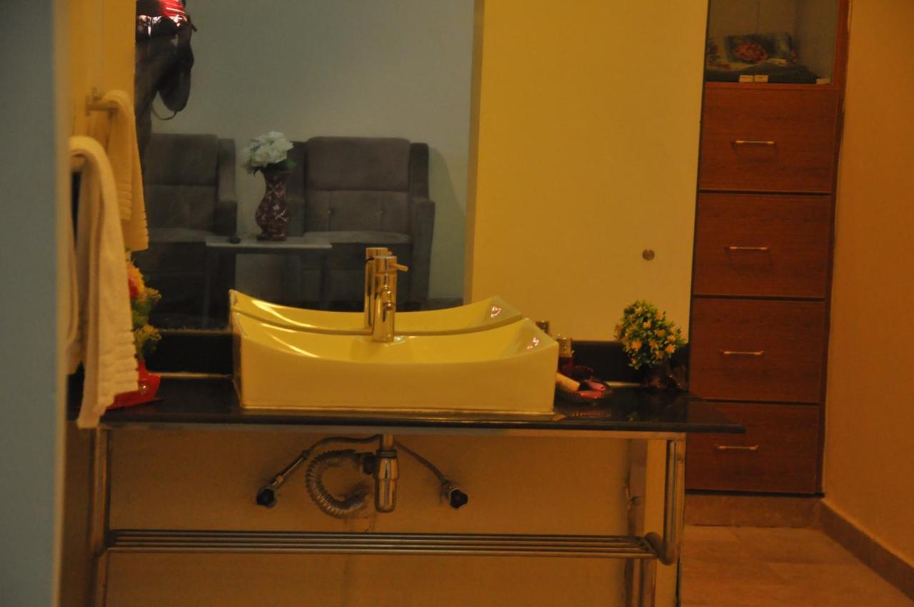 Bm Residency Otel İslamabad Dış mekan fotoğraf